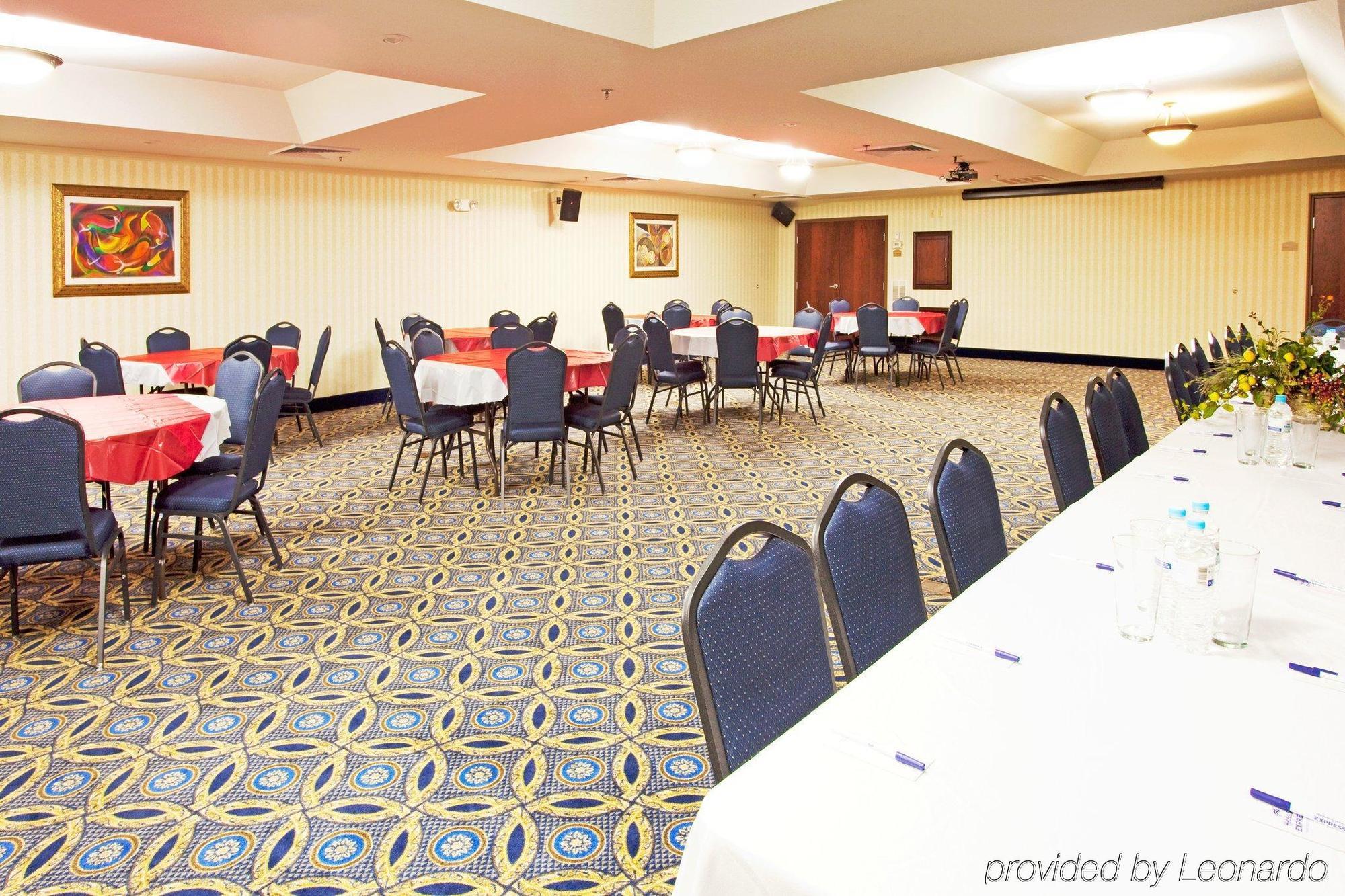 Holiday Inn Express By Ihg Douglas Einrichtungen foto